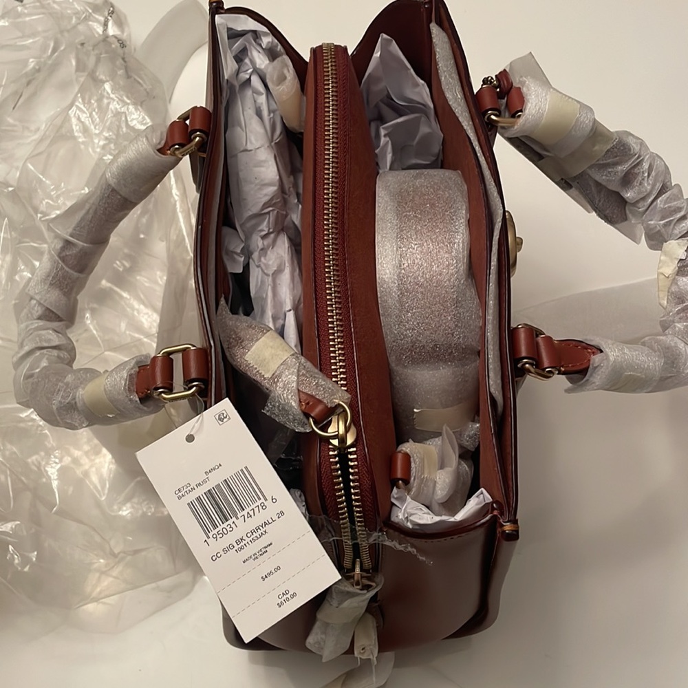 COACH NWT CC SIG BK CRRYALL 28 - Picture 5 of 15